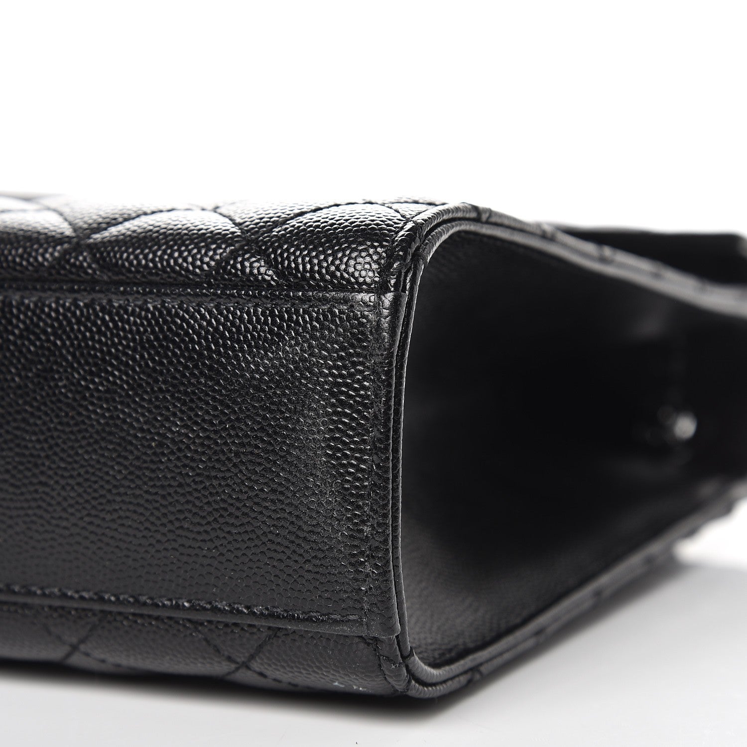 Saint Laurent Grain De Poudre Textured Mixed Matelasse Large Triquilt Monogram Monochrome Satchel Black 10 of 13