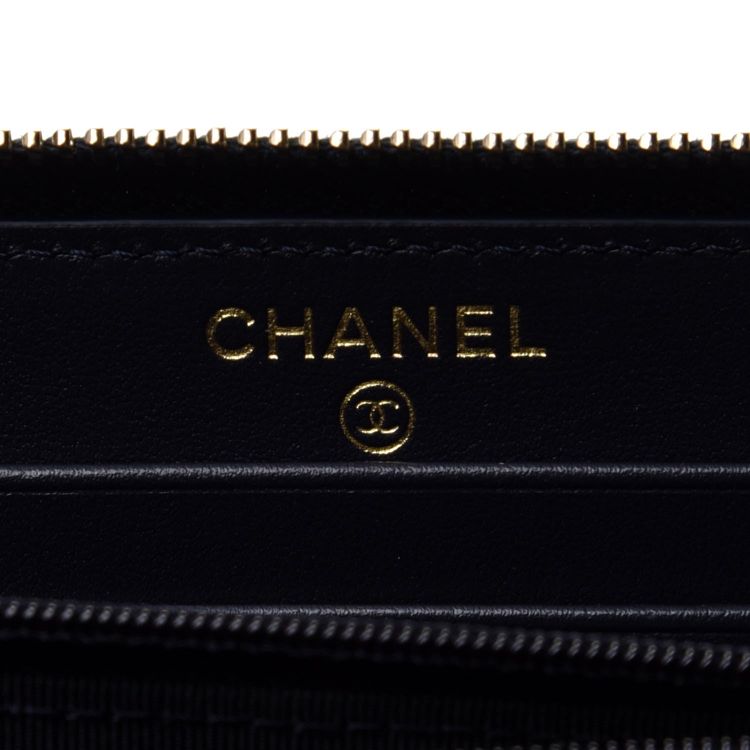 Chanel Caviar Quilted Small Zip Around Wallet Navy 6 of 12