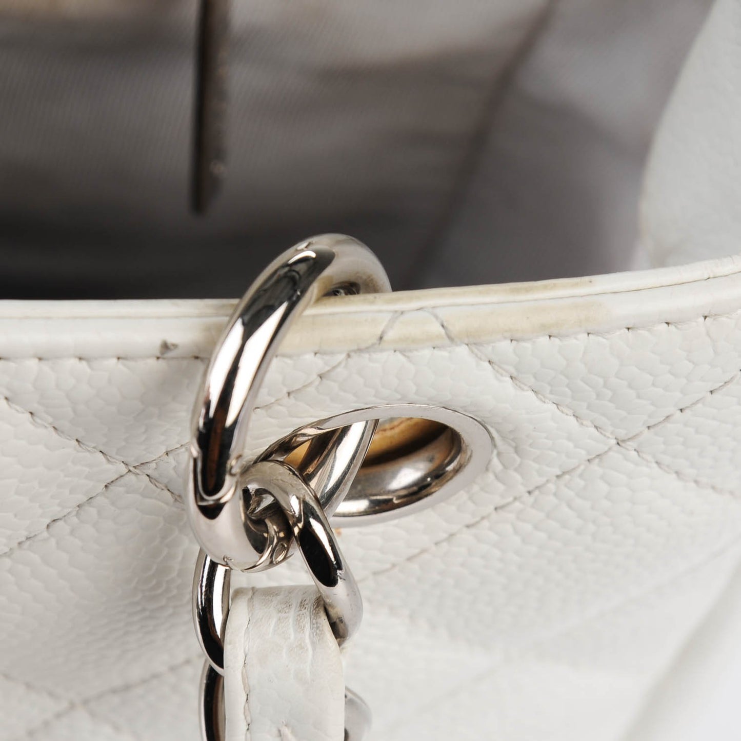 Caviar Quilted Petit Shopping Tote PST White