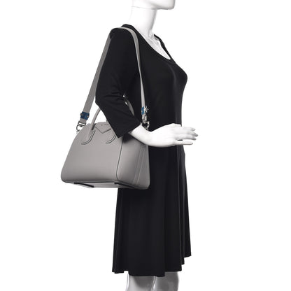 Givenchy Sugar Goatskin Small Antigona Pearl Grey 2 of 13