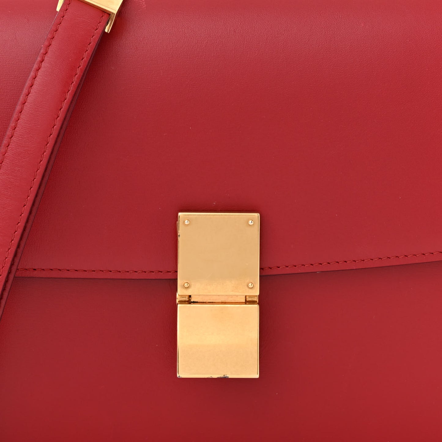 Box Calfskin Medium Classic Box Flap Bag Red
