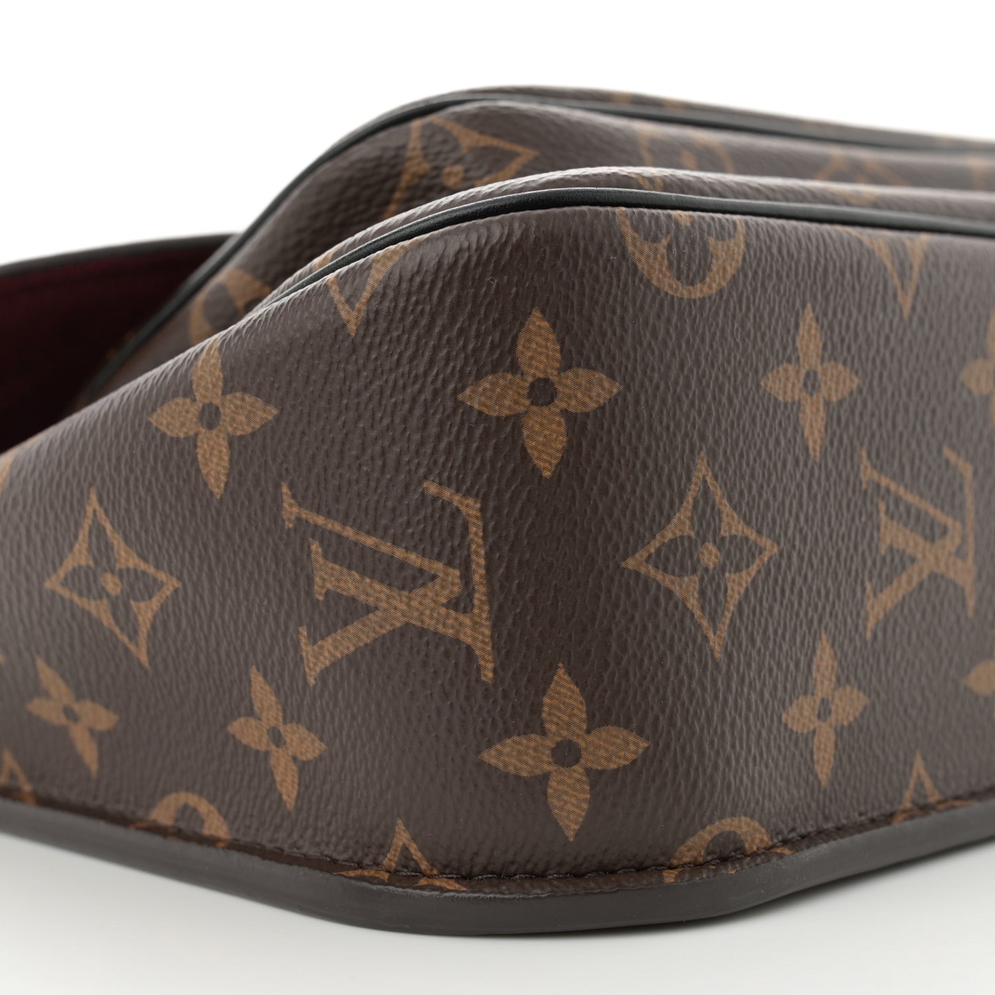 Monogram Passy