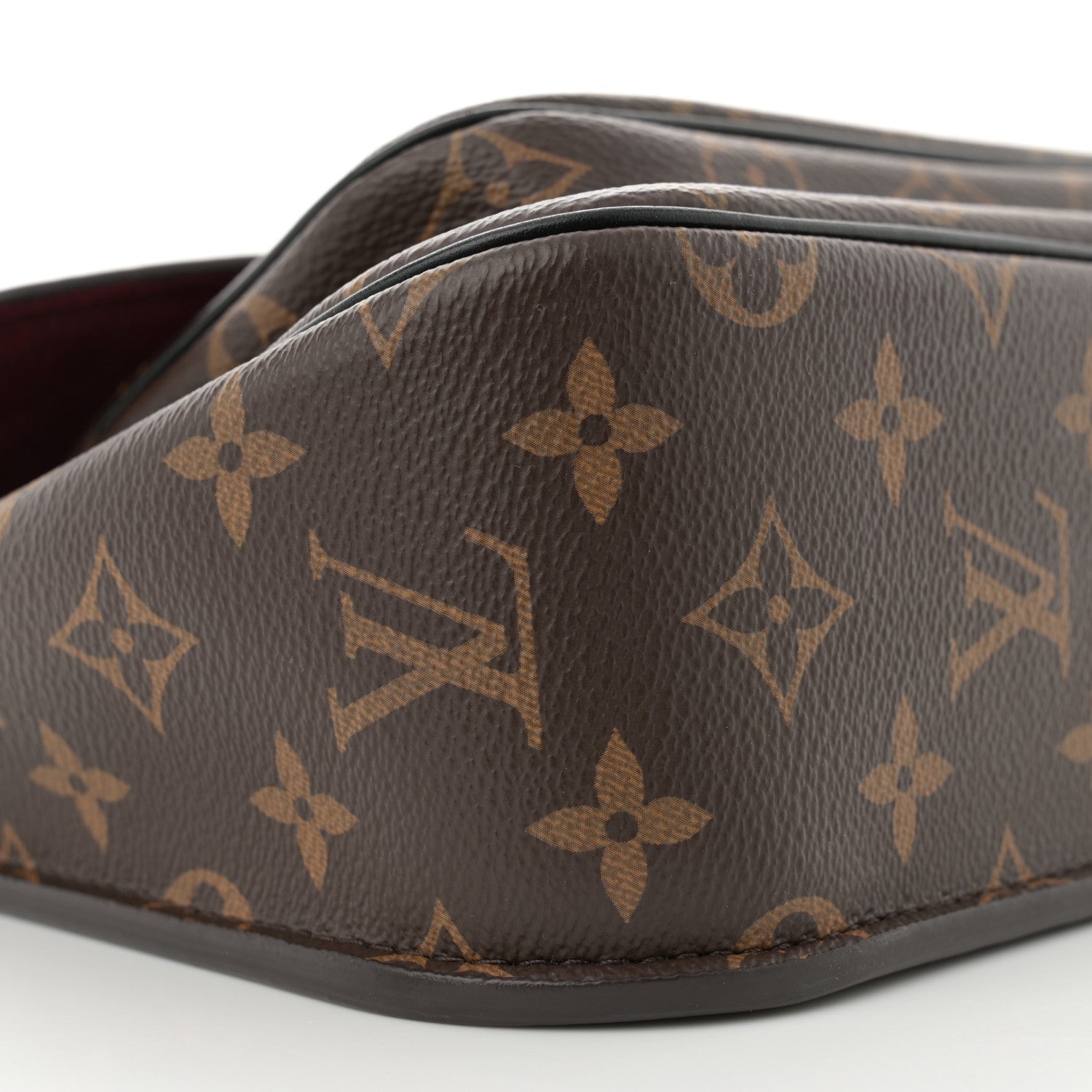 Louis Vuitton Monogram Passy 8 of 10