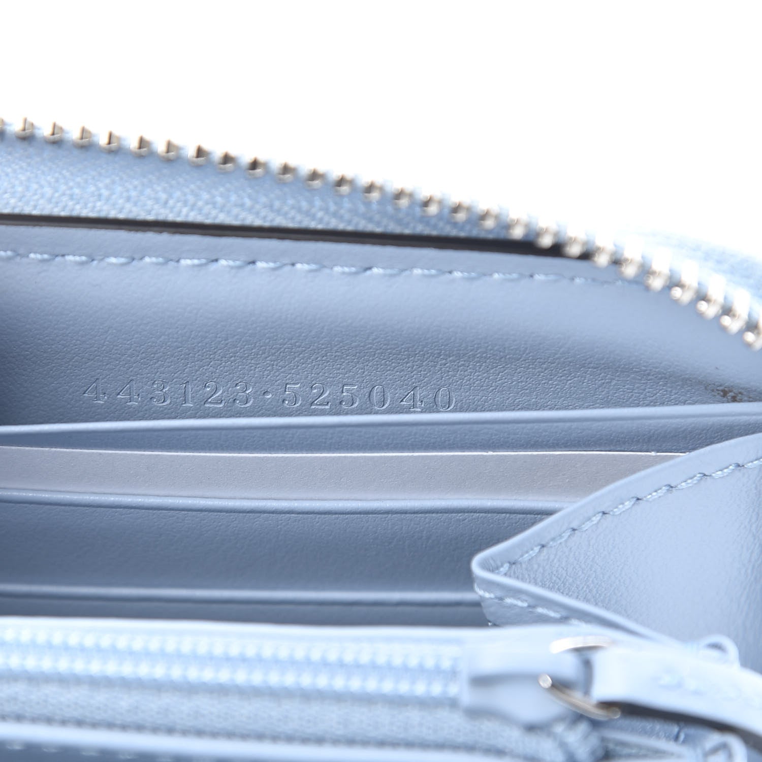 Gucci Calfskin Matelasse GG Marmont Zip Around Wallet Porcelain