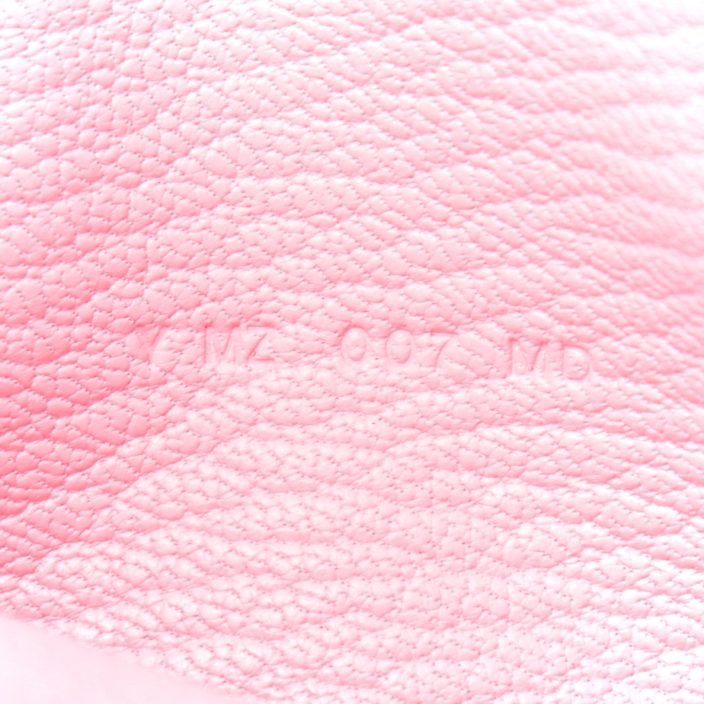 Chevre Mysore Kelly Pocket Compact Wallet Rose Sakura