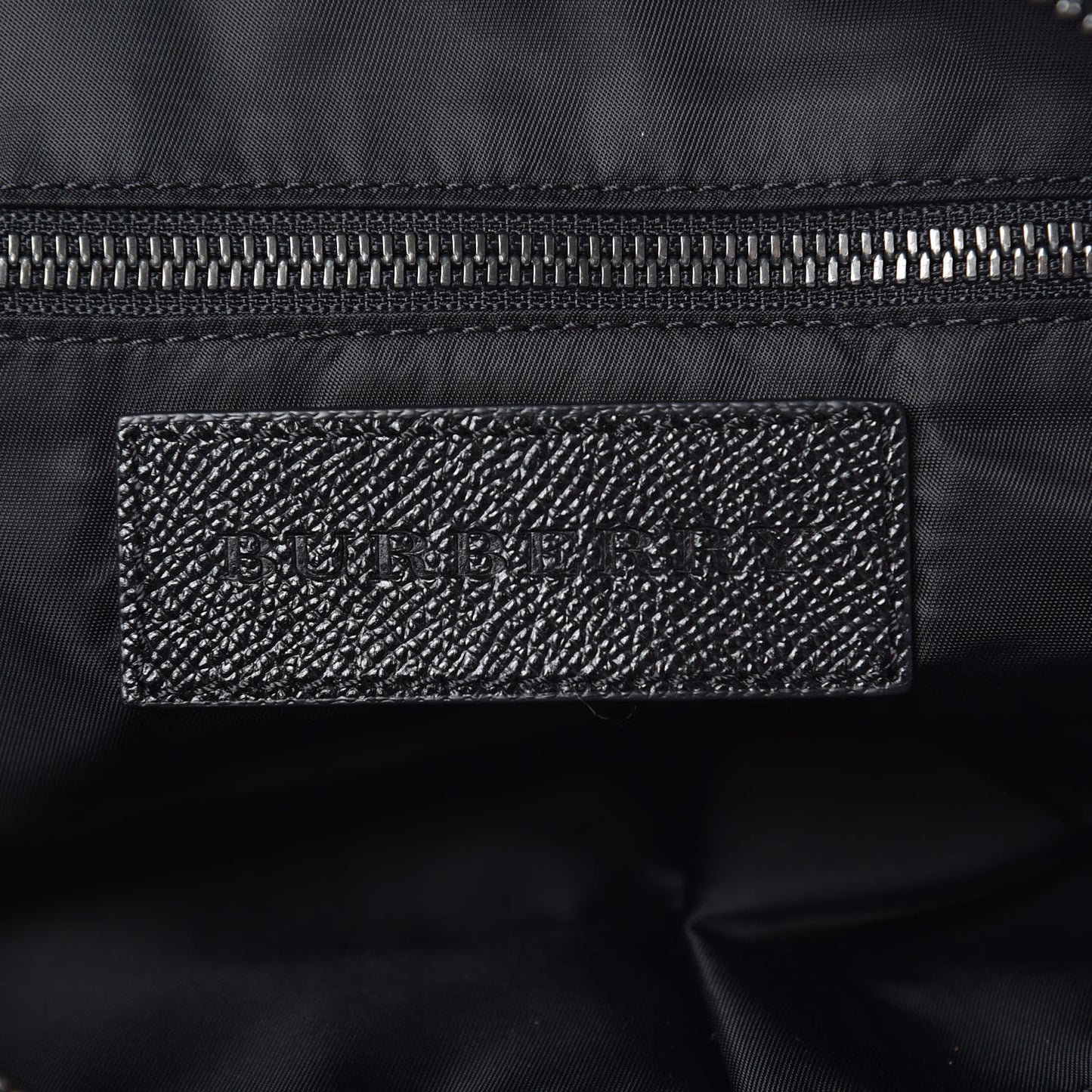 Nylon Jacquard Beat Check Sundorine Messenger Bag Black
