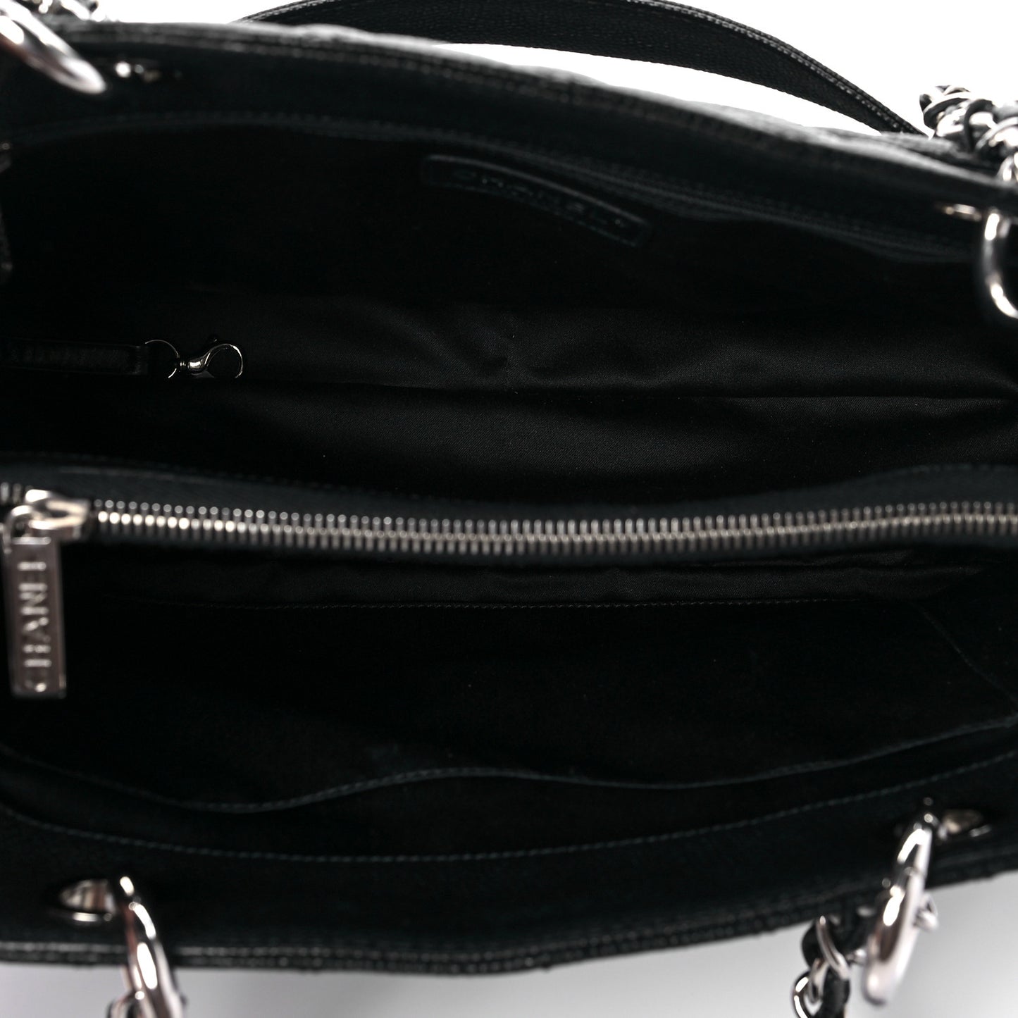 Caviar Quilted Grand Shopping Tote GST Black