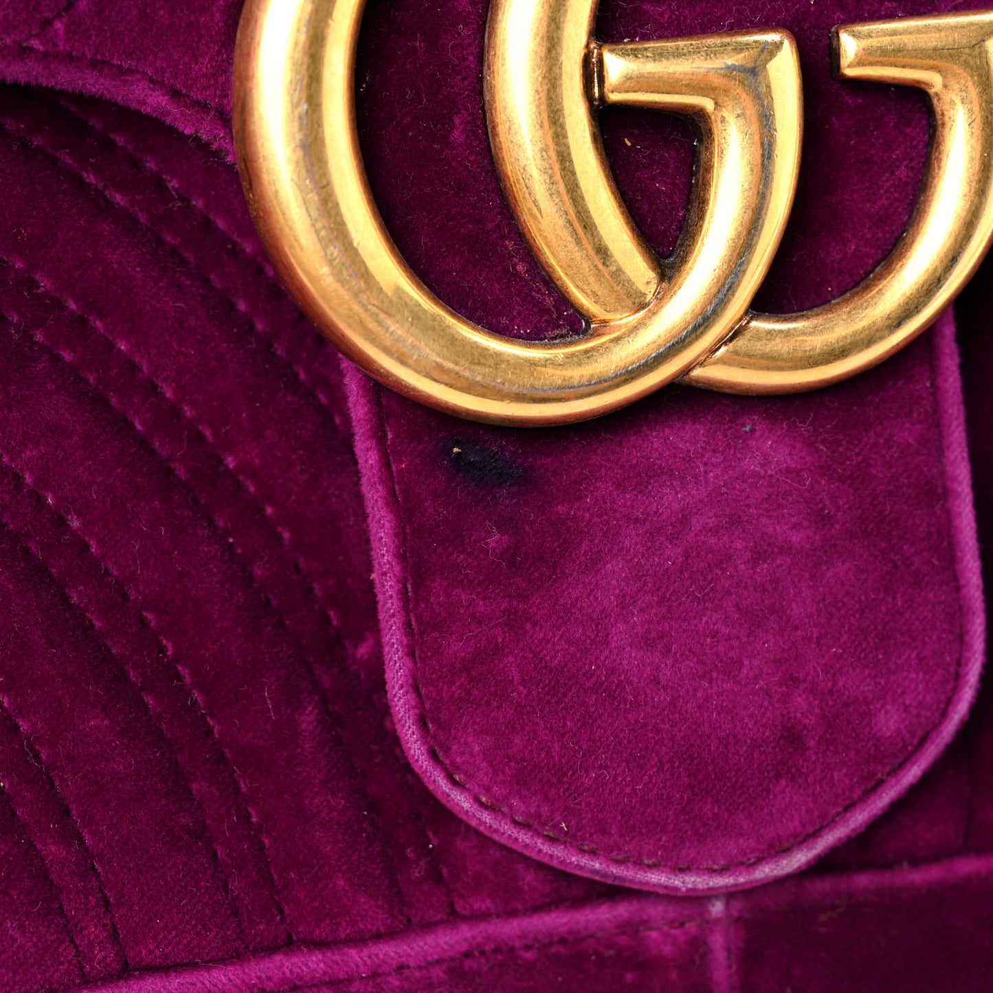 Velvet Matelasse Medium GG Marmont Shoulder Bag Fuchsia Violet Cyclamen