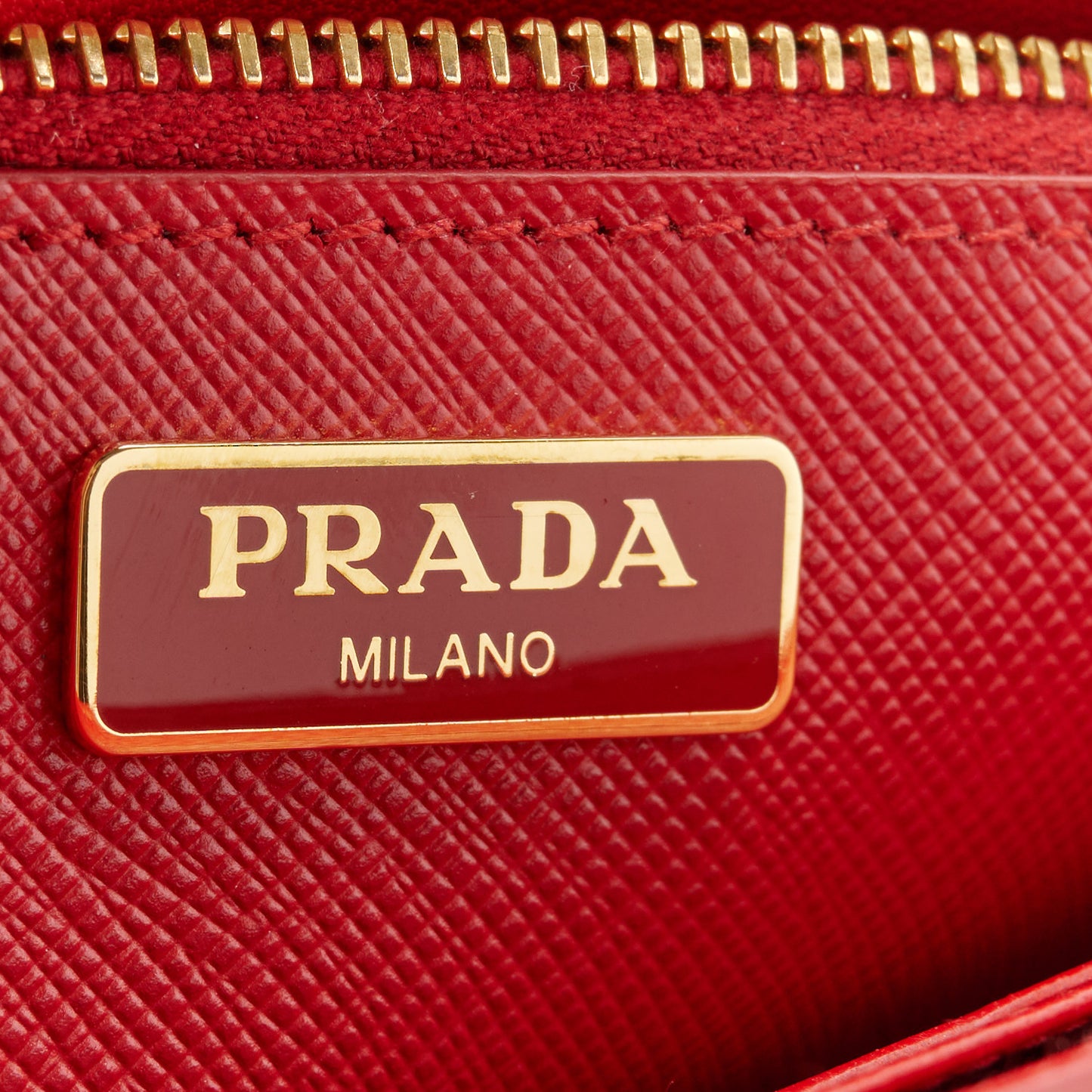 Saffiano Fiocco Bow Flap Wallet Rosso
