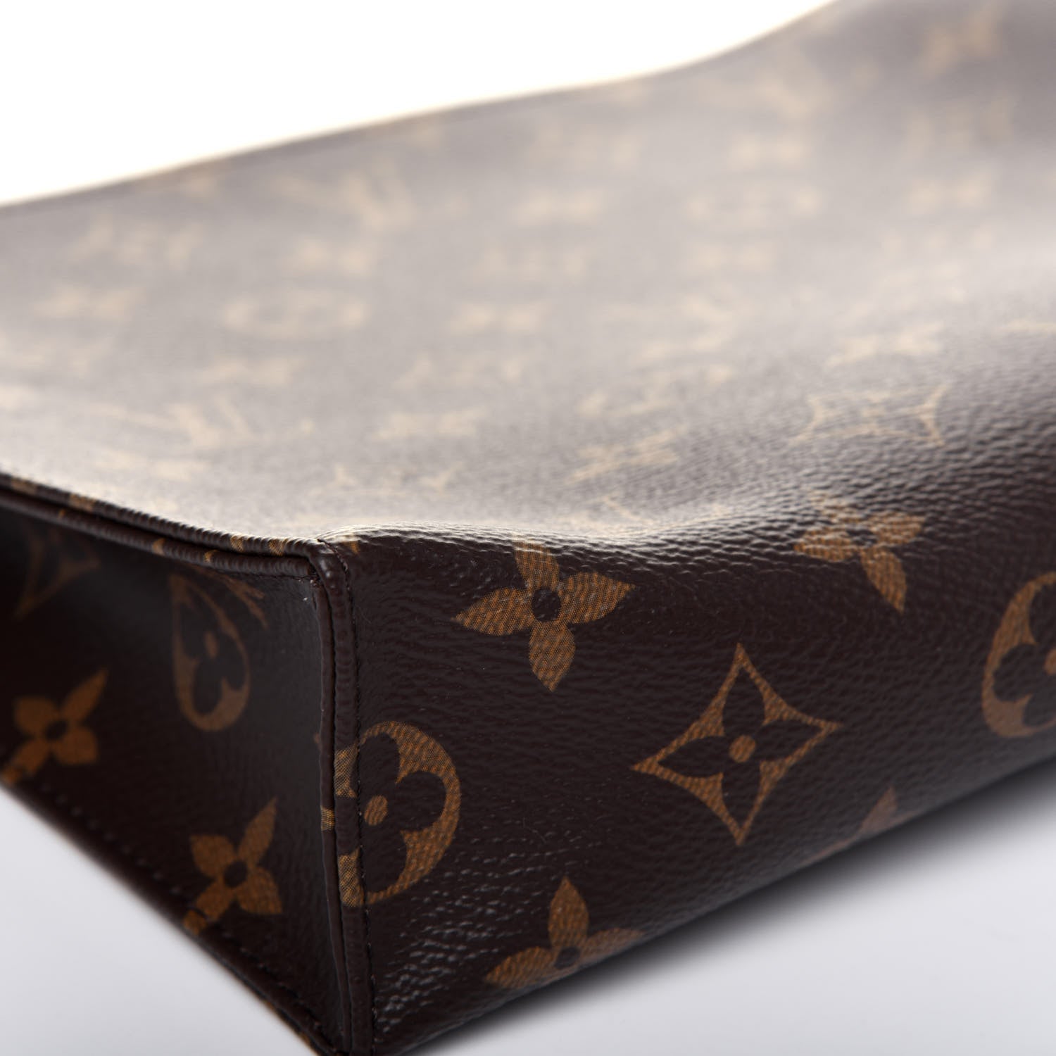 Louis Vuitton Monogram Toiletry Pouch 26 8 of 11