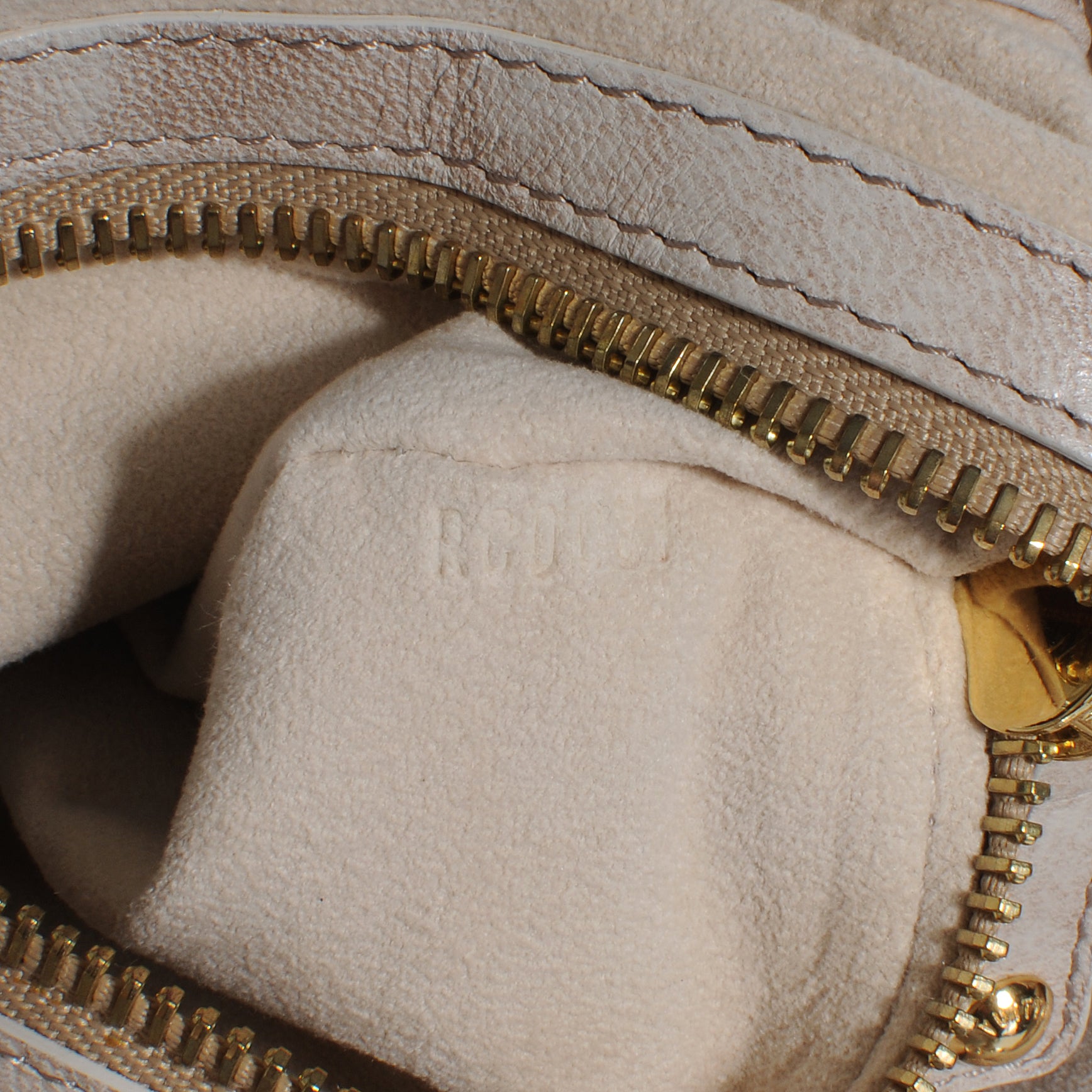 Louis Vuitton Olympe Stratus PM Ecru 7 of 8