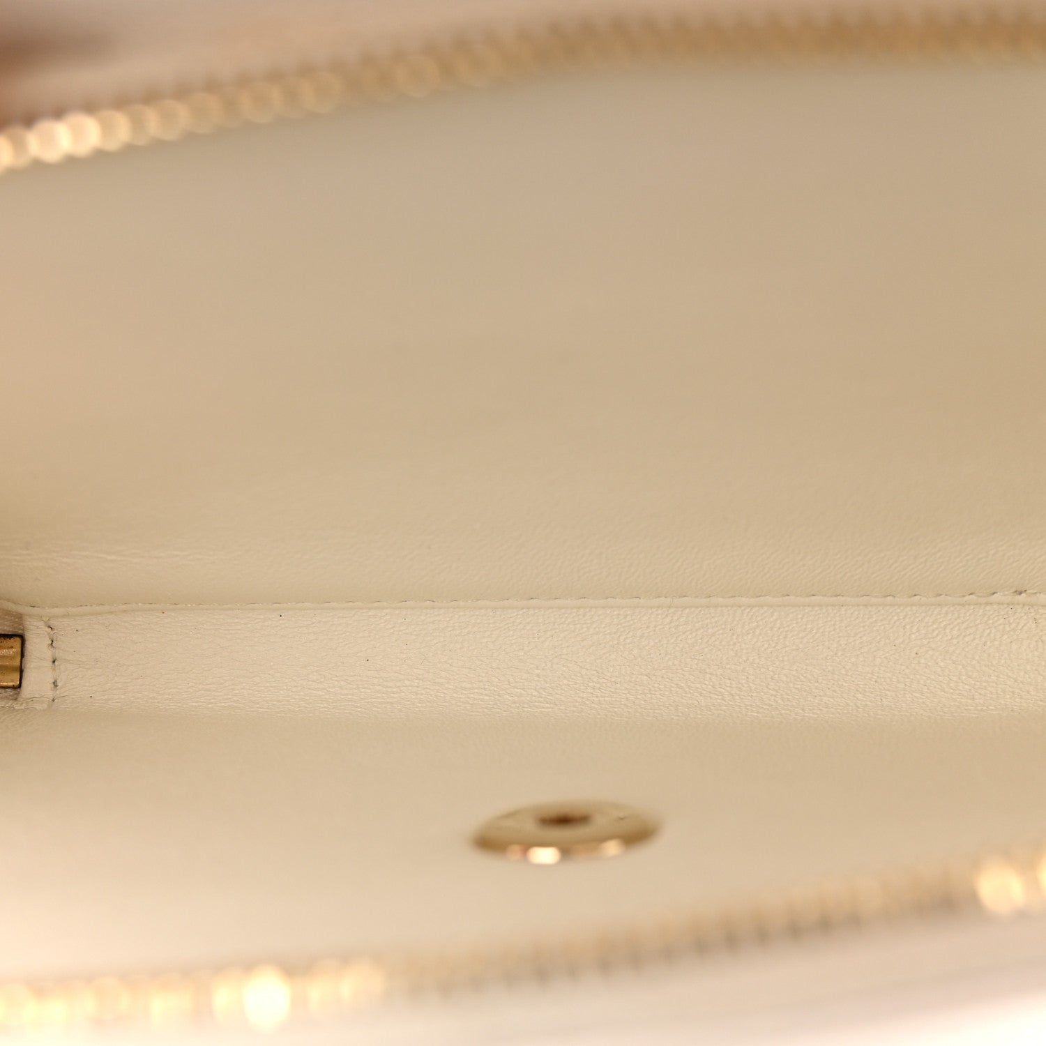 Chanel Caviar Quilted Medium Business Affinity Flap White 6 of 15