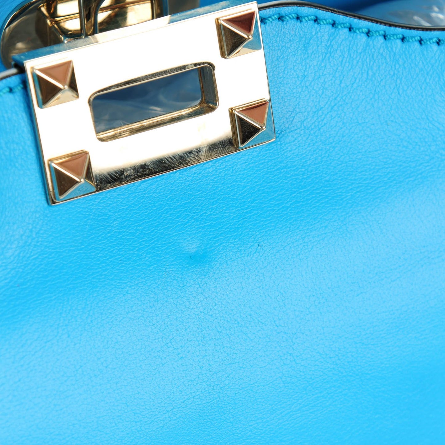 Vitello Small Rockstud Tote Parrot