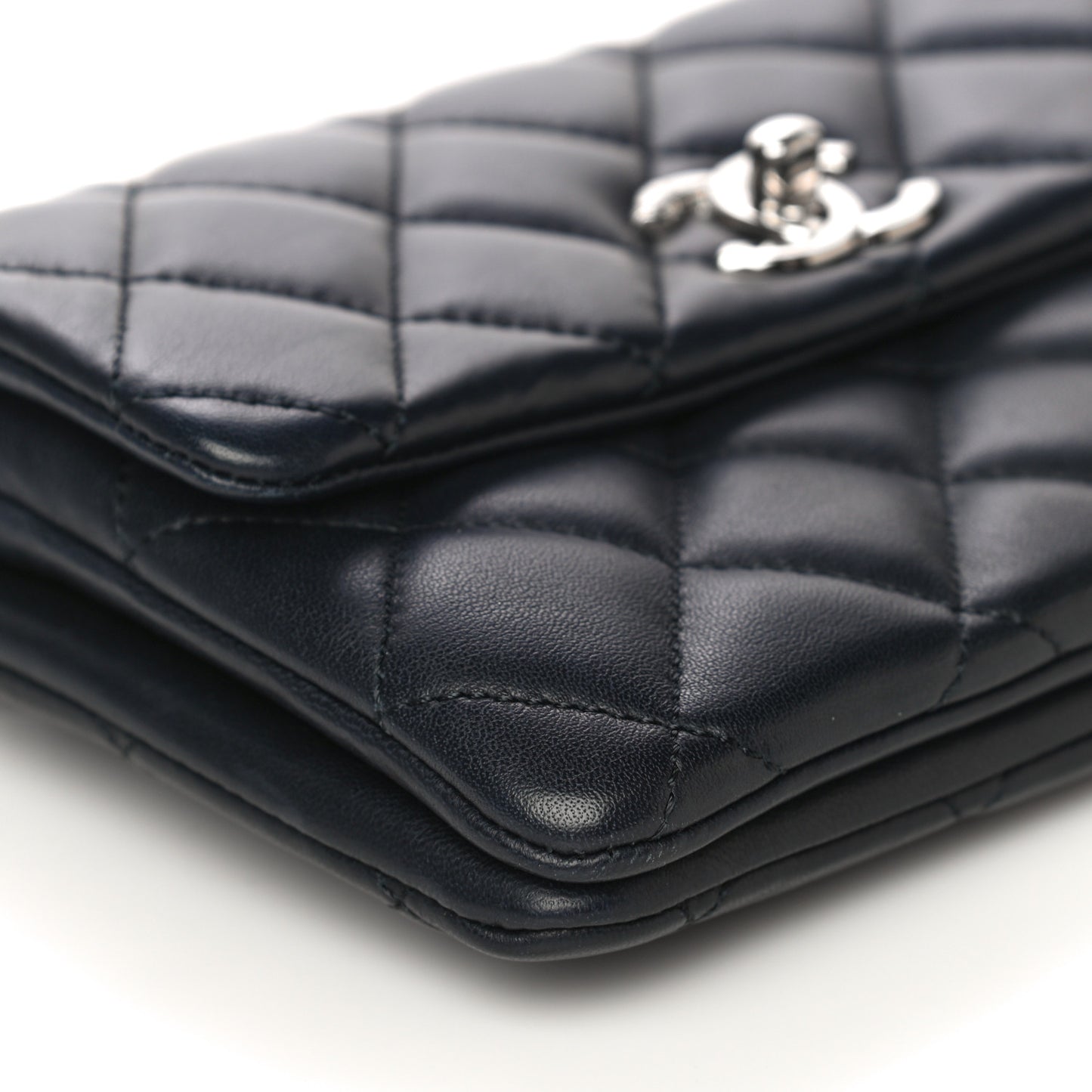 Lambskin Quilted Daily Zippy Crossbody Navy