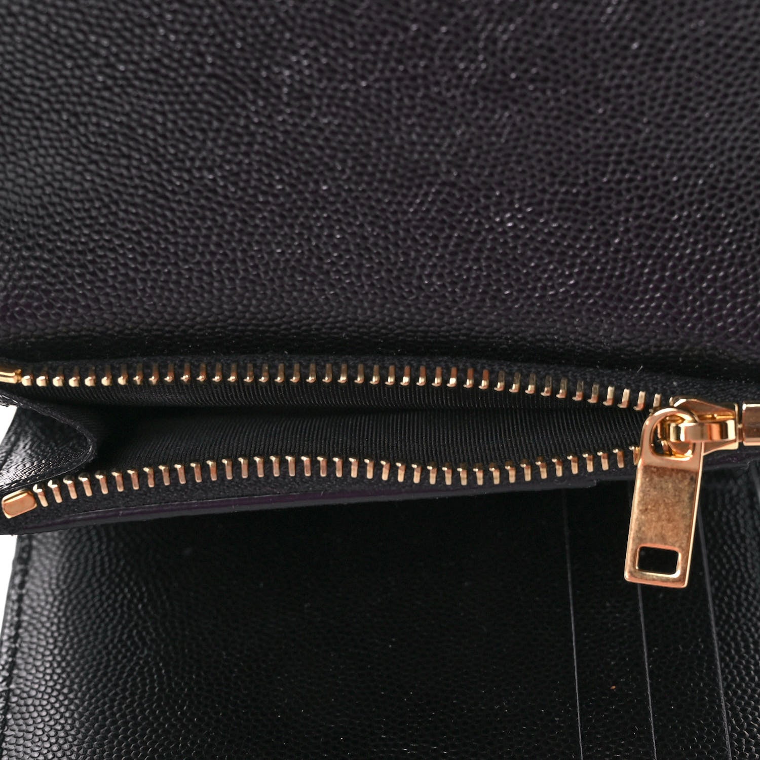 Saint Laurent Grain De Poudre Matelasse Chevron Monogram Compact Tri Fold Wallet Black 7 of 12