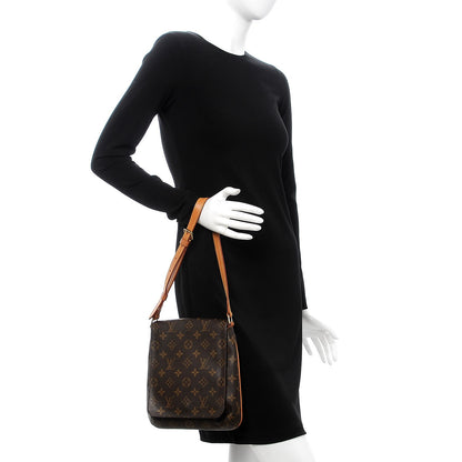 Louis Vuitton Monogram Musette Salsa 2 of 9