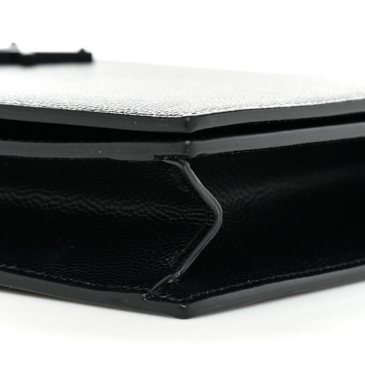 Grain De Poudre Classic Monogram Kate Clutch Black