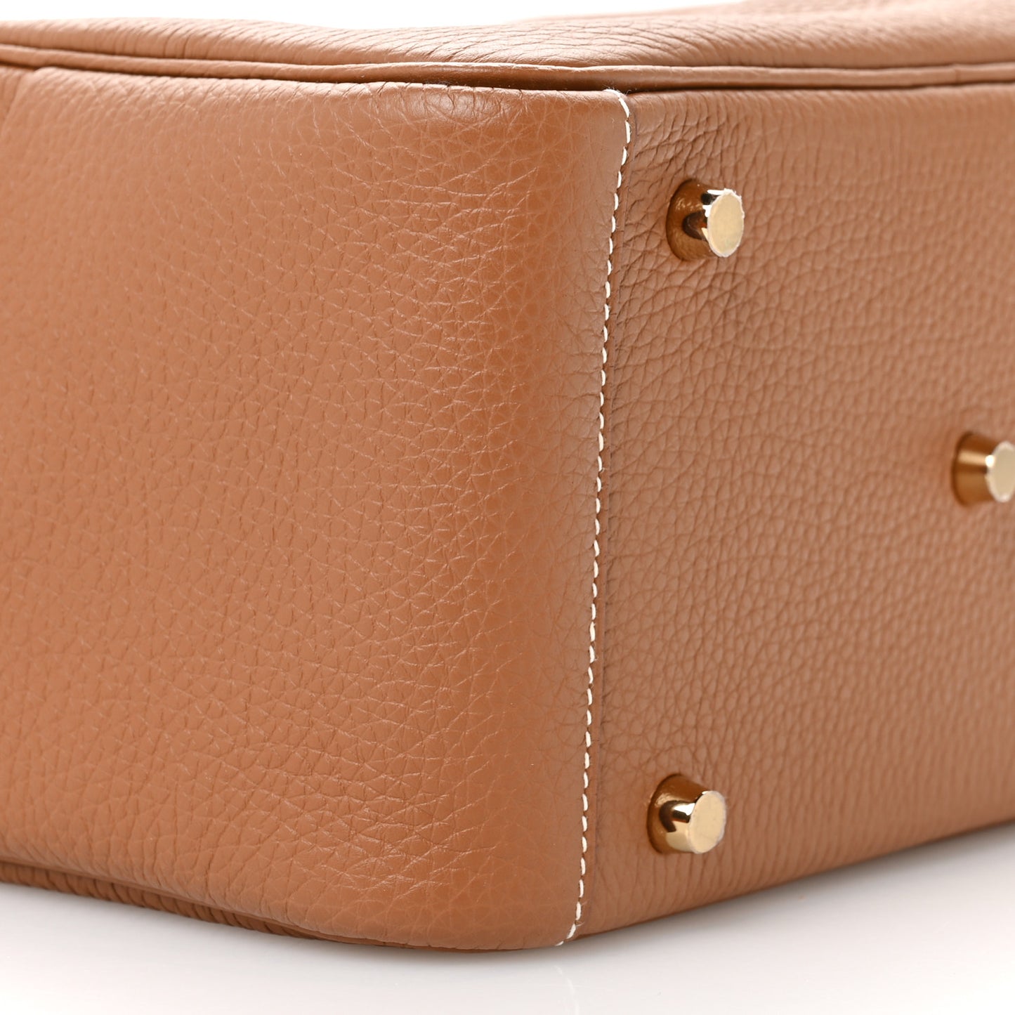 Taurillon Clemence Lindy 26 Gold
