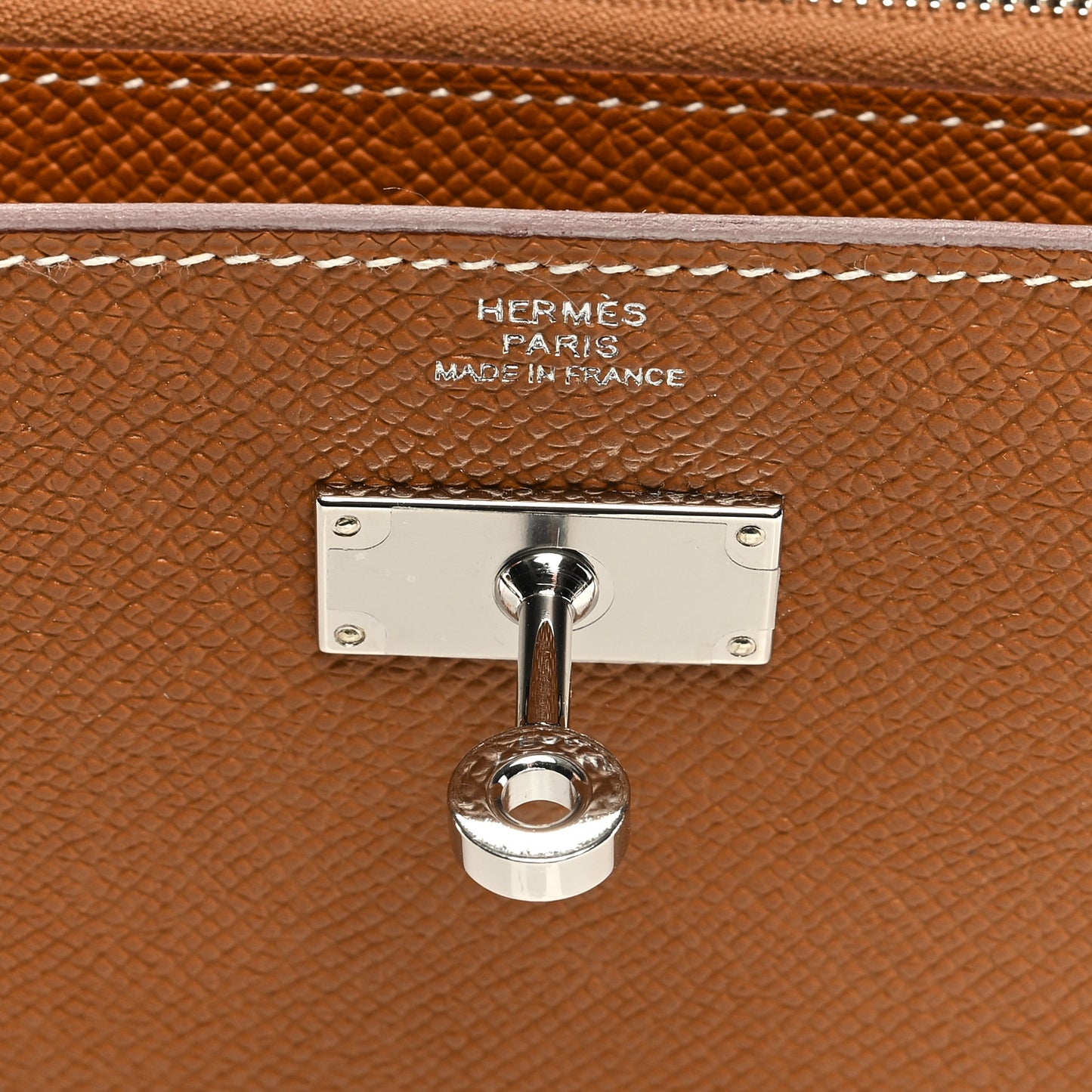Epsom Kelly Longue Wallet Gold