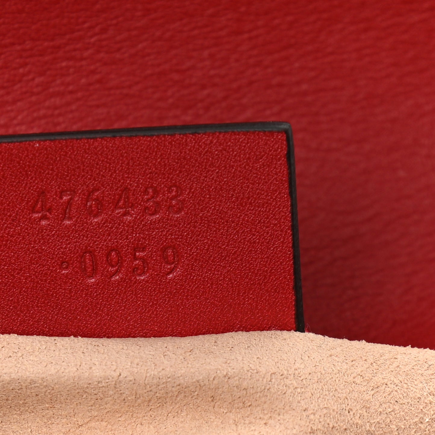 Calfskin Matelasse Super Mini GG Marmont Shoulder Bag Hibiscus Red