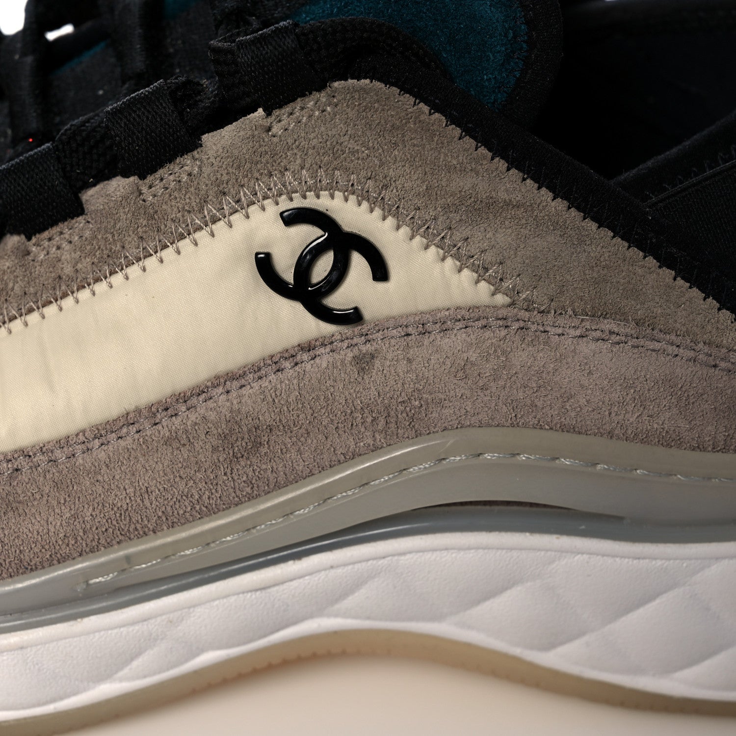 Chanel Suede Calfskin Nylon Grosgrain CC Sneakers 38.5 Beige Pink 8 of 9