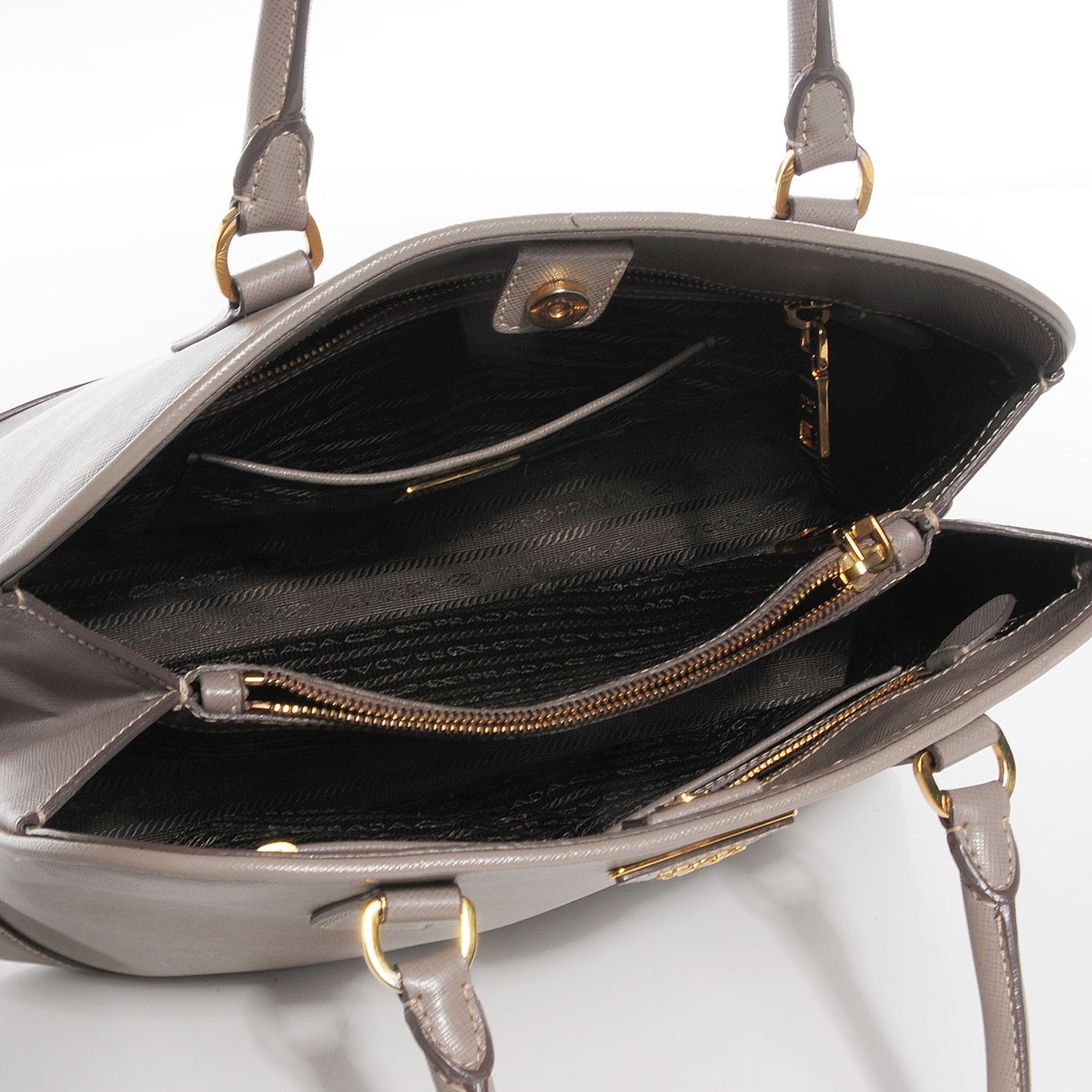 Saffiano Lux Open Promenade Tote Argilla