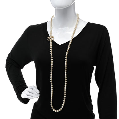 Chanel Pearl CC Chain Long Necklace Gold Pearly White 2 of 5