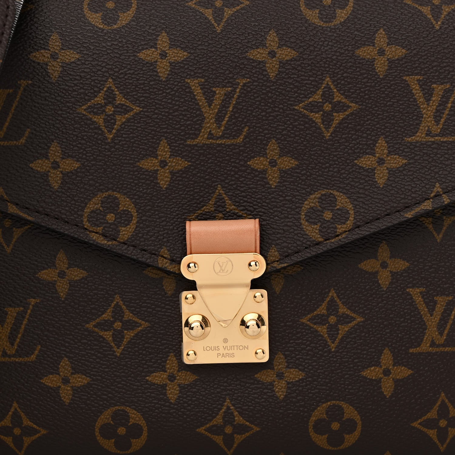 Louis Vuitton Monogram Pochette Metis 7 of 9