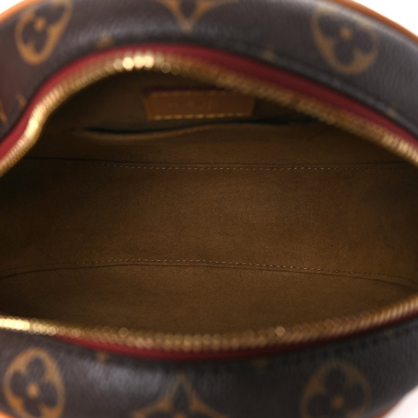 Monogram Boite Chapeau Souple