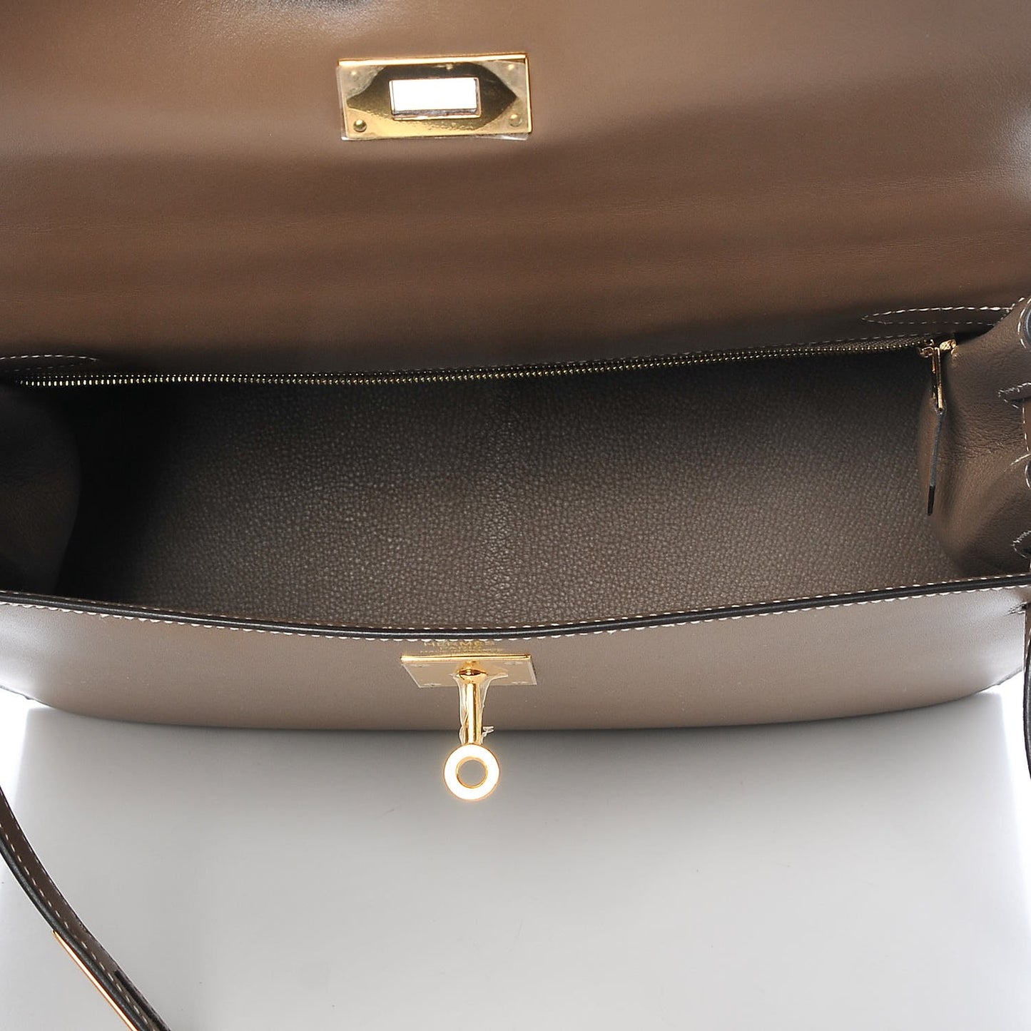 Tadelakt Sellier Kelly 32 Etoupe