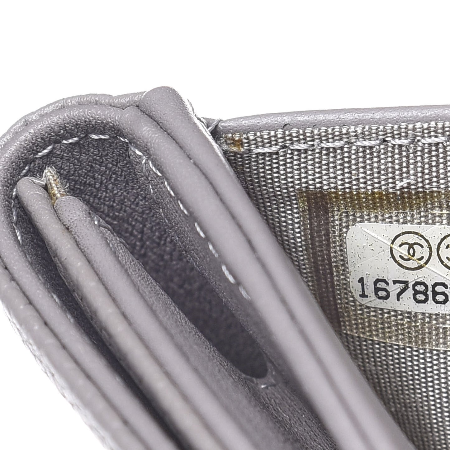 Caviar Timeless CC Compact French Wallet Light Grey