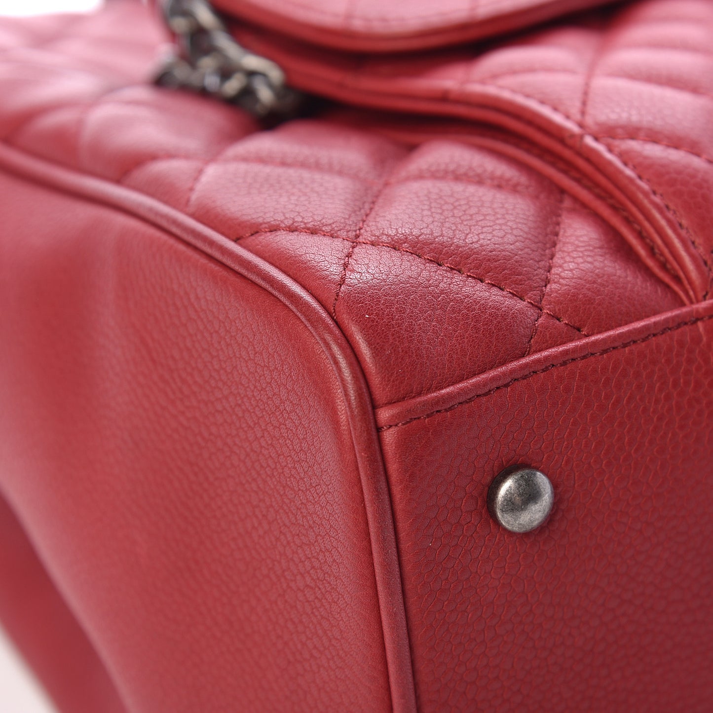 Caviar Quilted Large Casual Pocket Tote Red