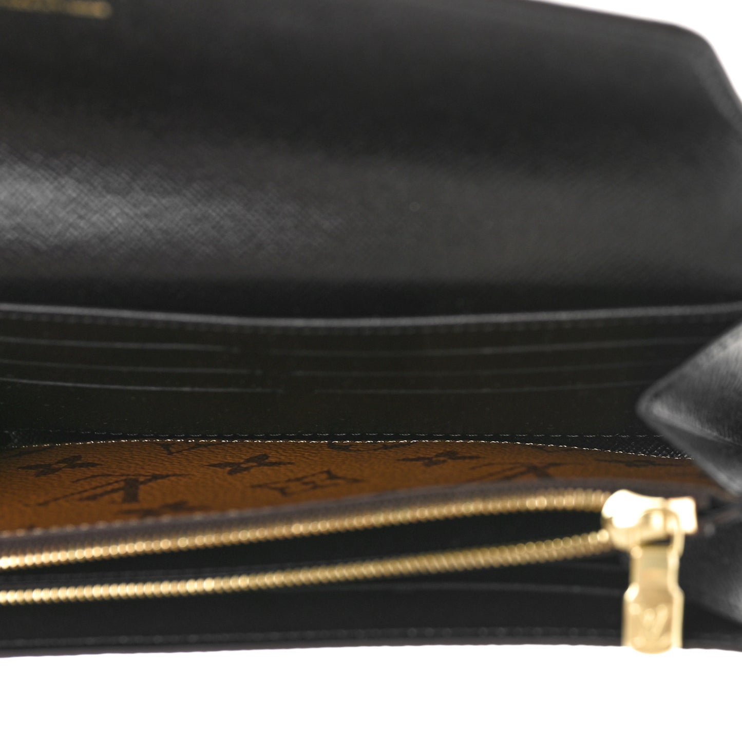 Reverse Monogram Giant Sarah Wallet