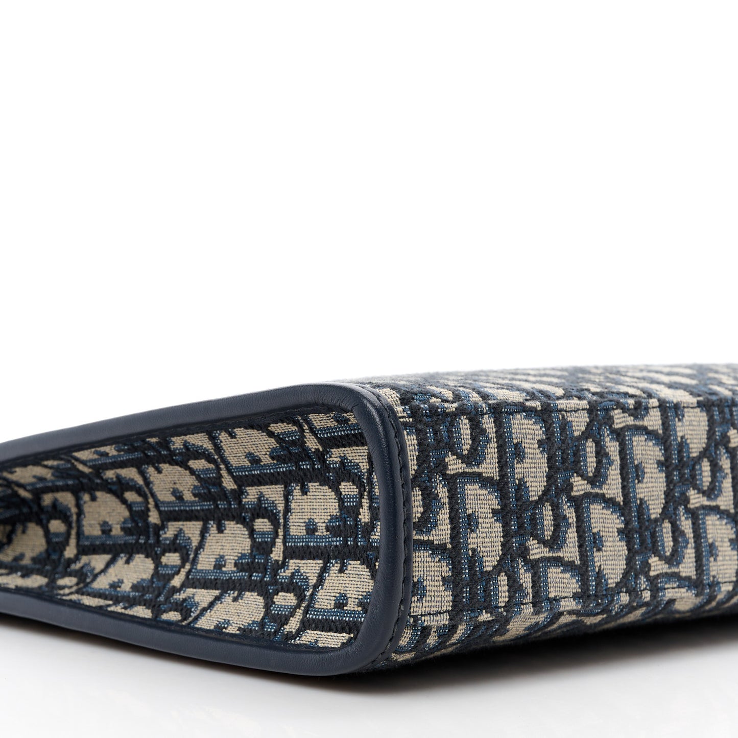 Oblique 30 Montaigne Pouch Blue