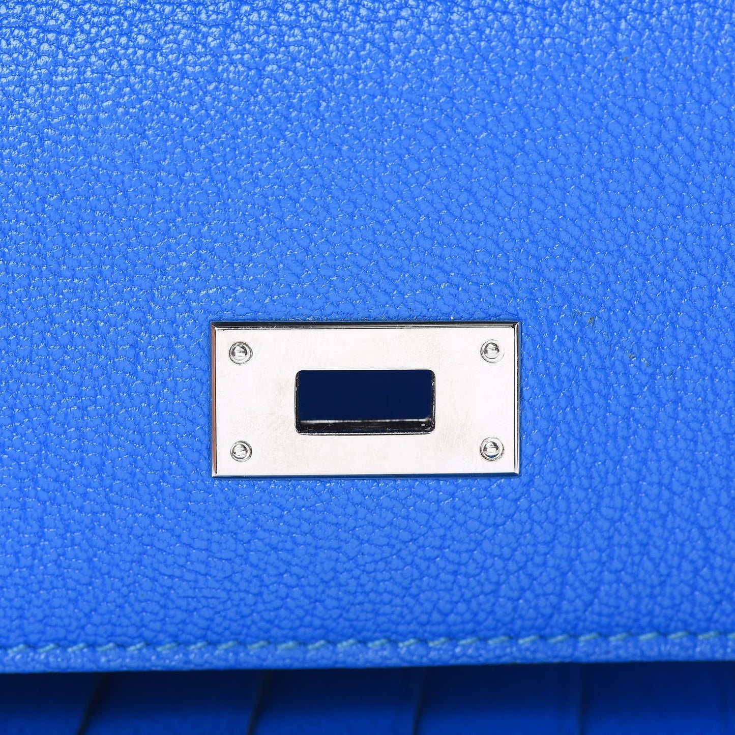Chevre Mysore Medium Kelly Wallet Bleu Hydra