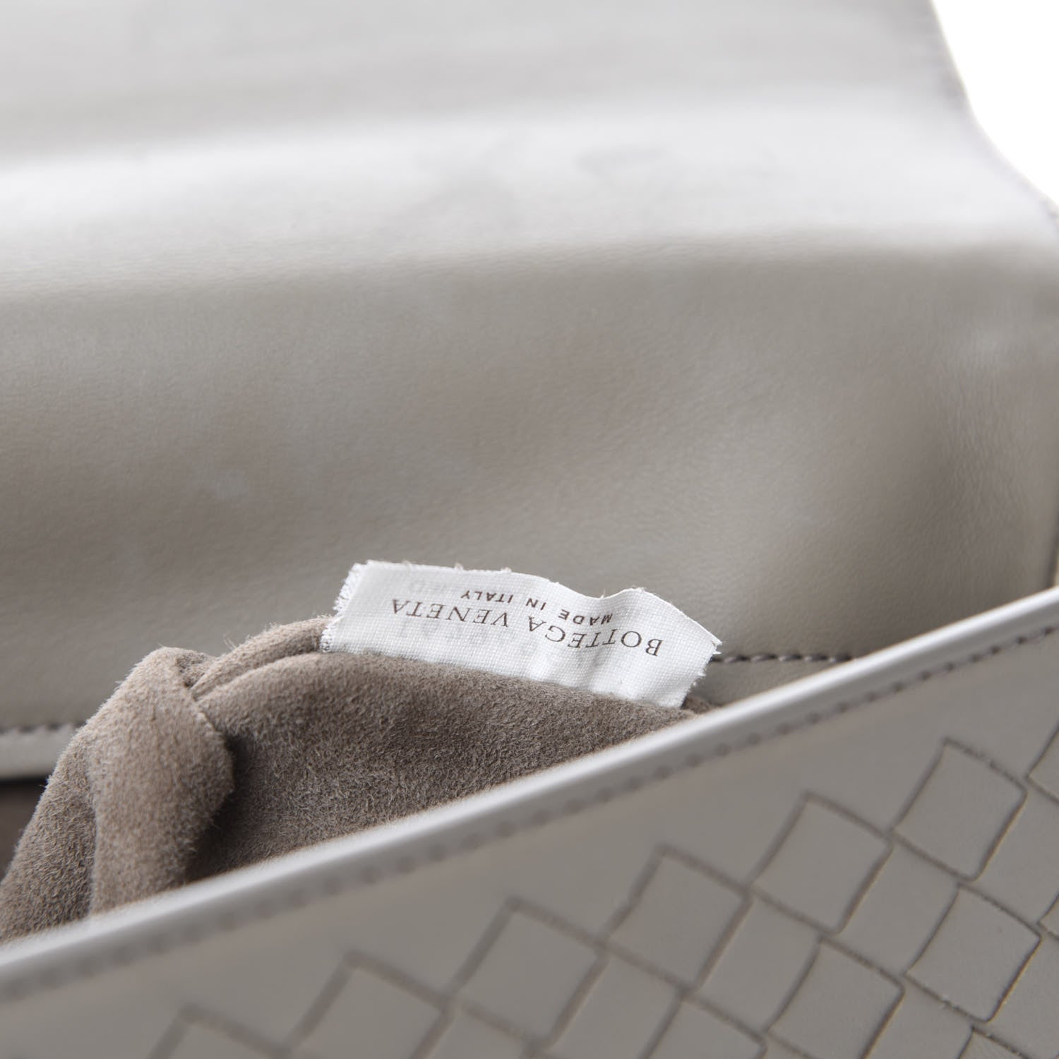 Bottega Veneta Nappa Intrecciato Alumna Bag Limestone 12 of 13
