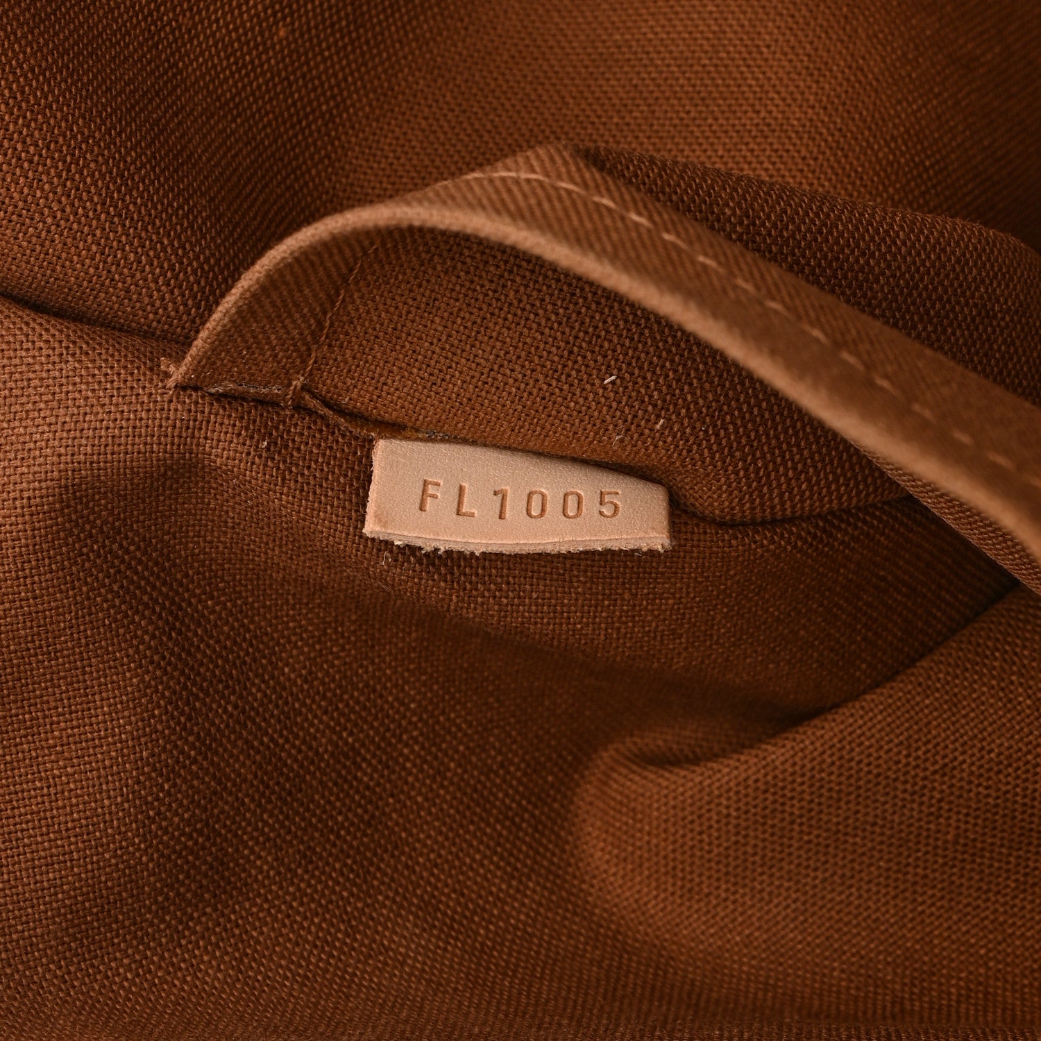 Louis Vuitton Monogram Popincourt Haut 7 of 10