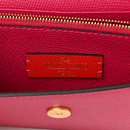 Valentino Garavani Grained Calfskin VSling Wallet On Chain Raspberry 6 of 9