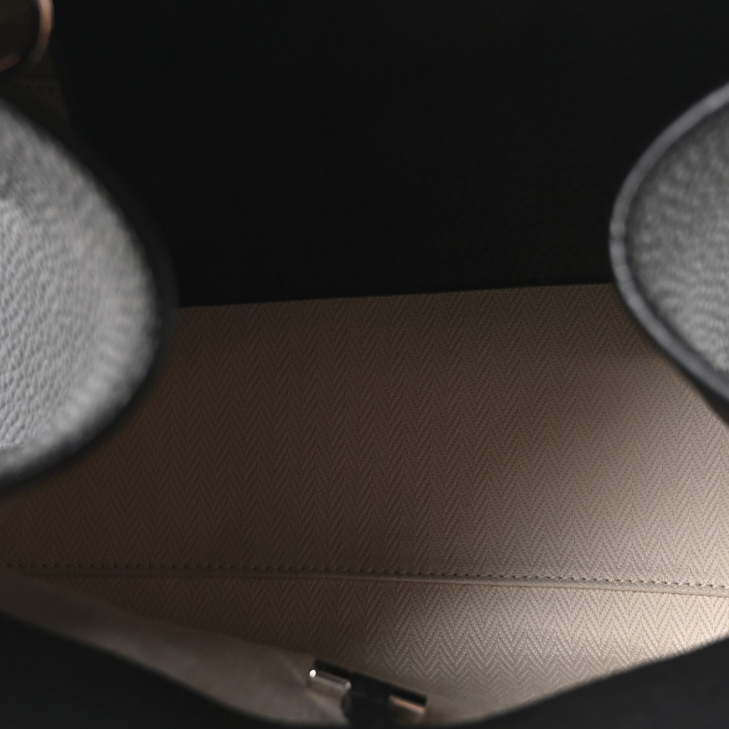 Grained Calfskin Soft Margaux 10 Bag Black
