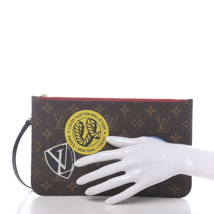 Louis Vuitton Monogram World Tour Neverfull MM GM Pochette 3 of 15