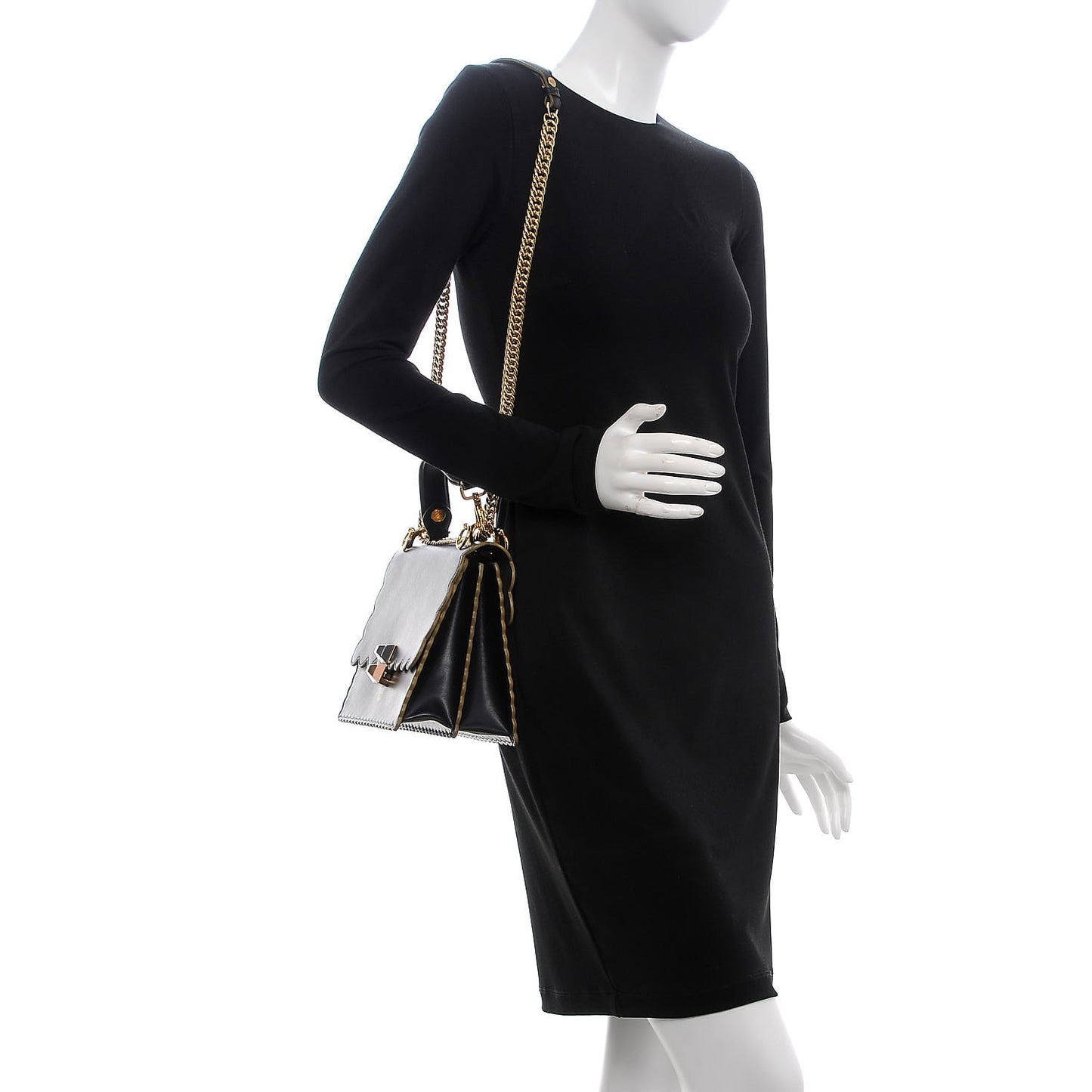 Vitello Liberty Scalloped Studded Kan I Shoulder Bag Black