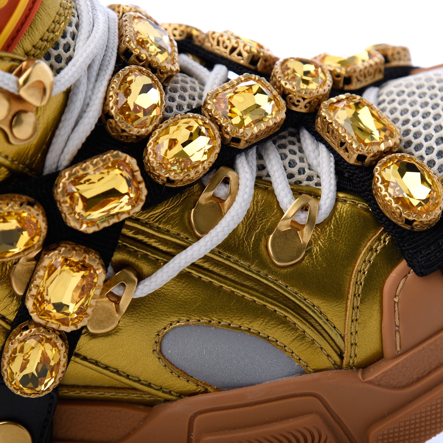 Gucci X SEGA Metallic Calfskin Mesh Removable Crystals Womens Flashtrek Sneakers 39 Oro Vecchio Mystic White Silver 14 of 19