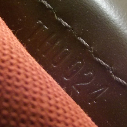 Louis Vuitton Damier Ebene Chelsea 9 of 9