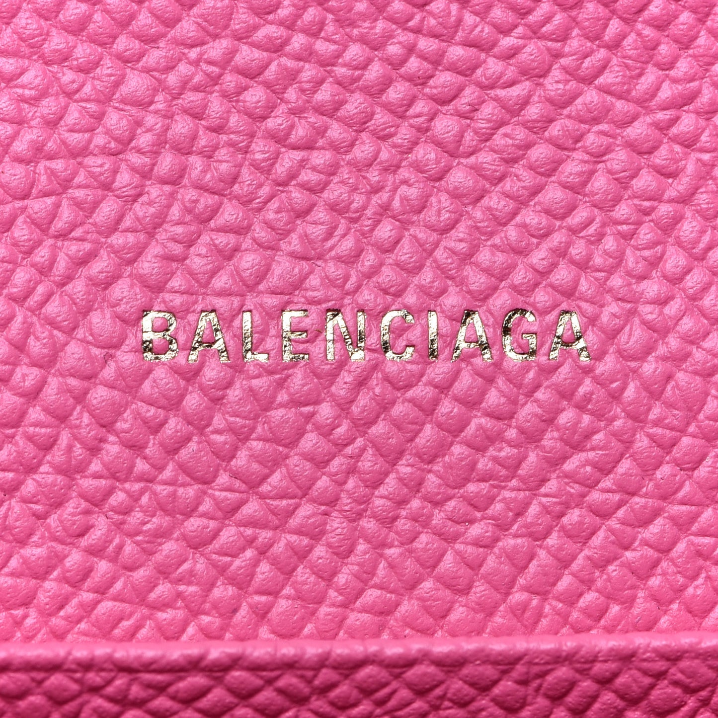 Signature Grained Calfskin Logo Ville Wallet on Chain Bubble Gum Black