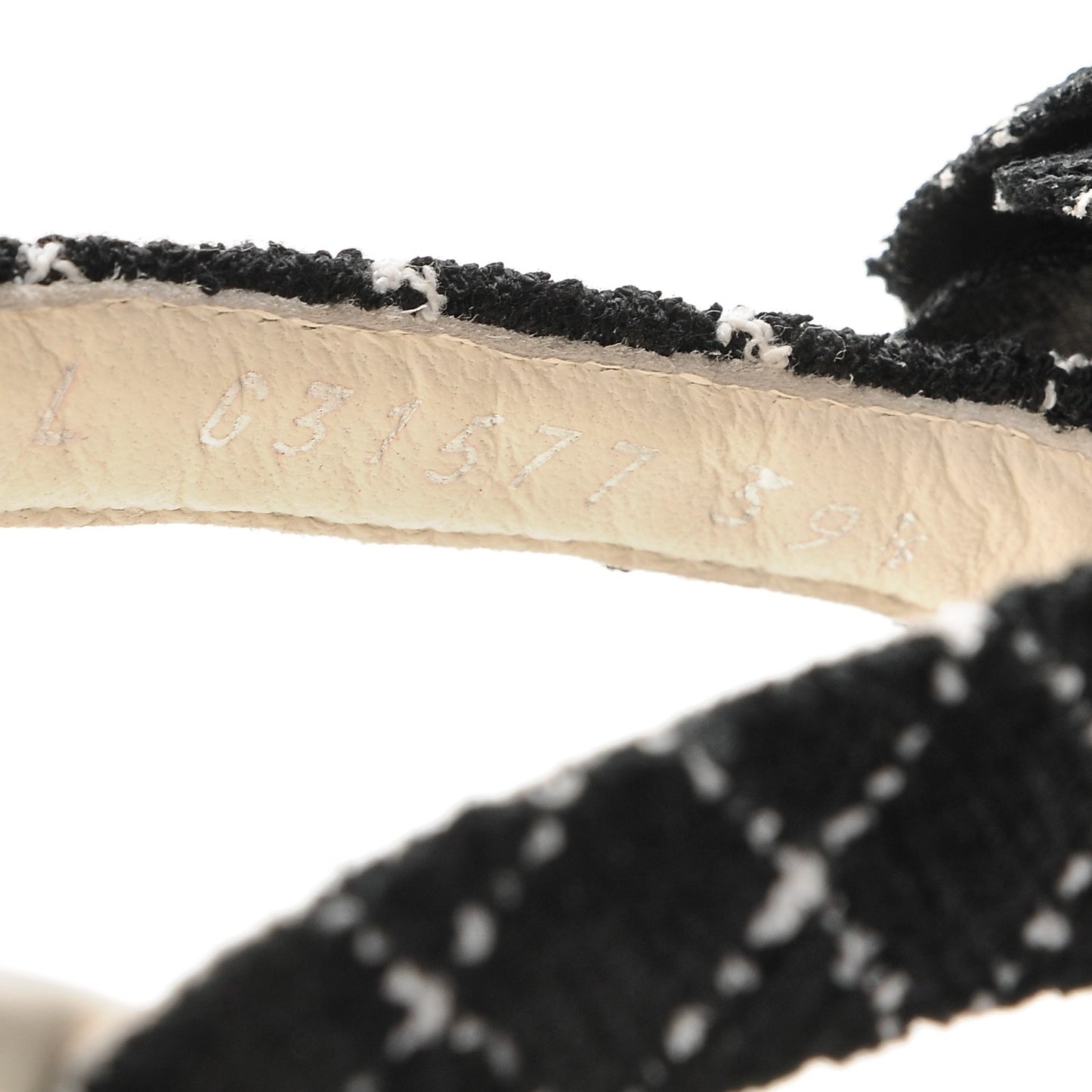 Tweed Quilted Camellia Thong Sandals 39.5 Black White