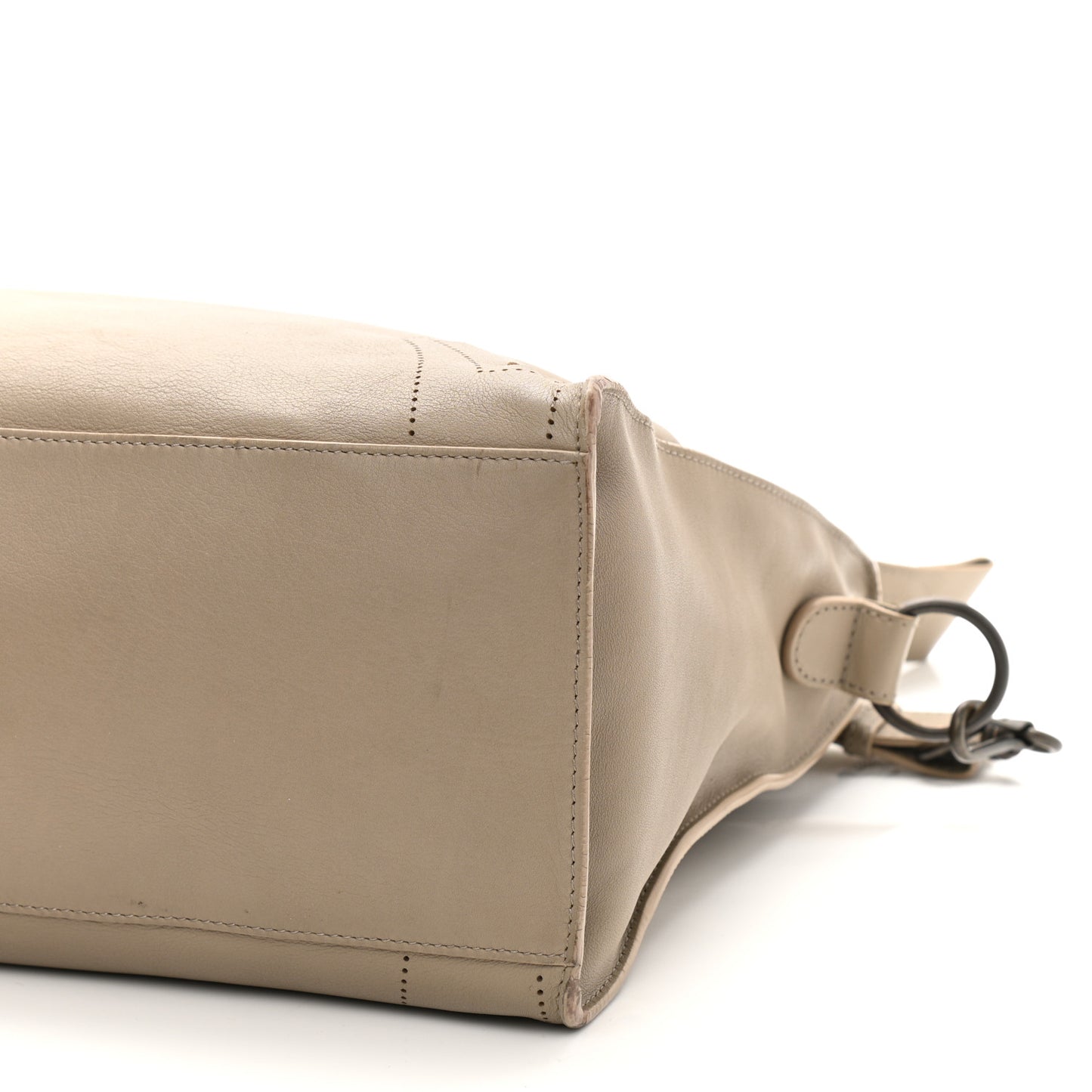 Veau Soyeux Perforated Blackout Hardware City Gris Cendre