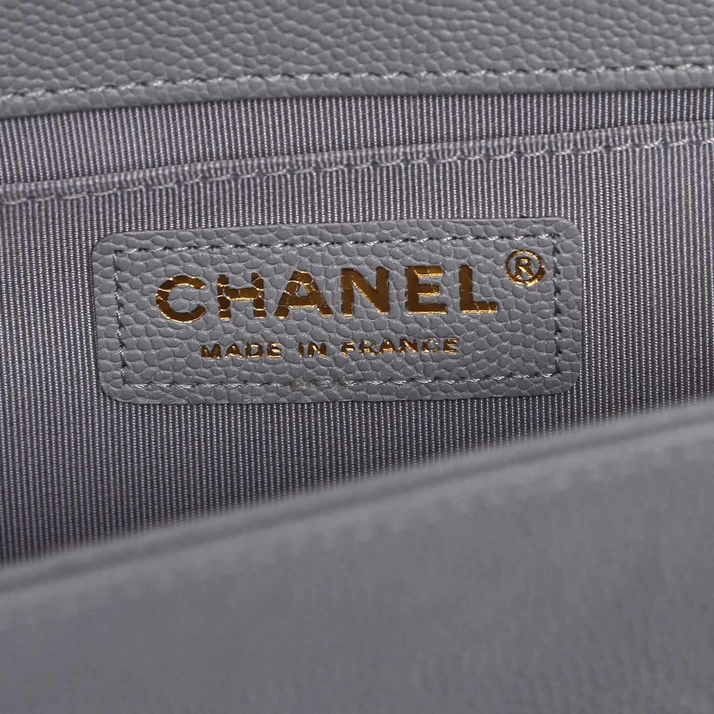 Caviar Quilted Medium Boy Flap Grey