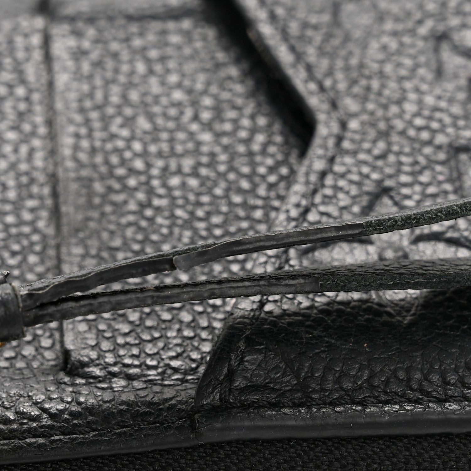 Louis Vuitton Empreinte Key Pouch Black 20 of 22