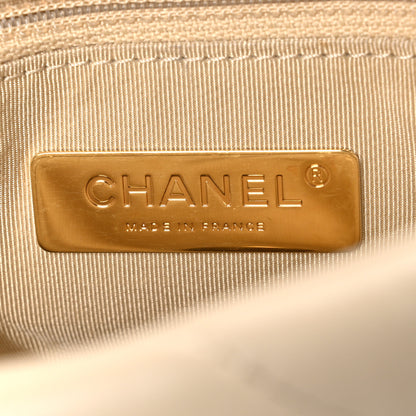 Chanel Lambskin Quilted Medium Chanel 19 Flap White White 6 of 10