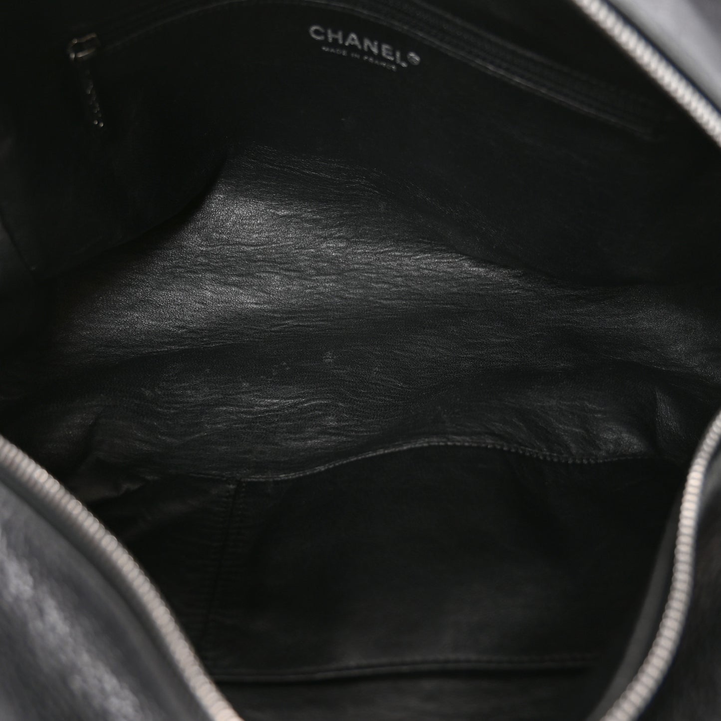 Deerskin Luxe Ligne Medium Bowler Black